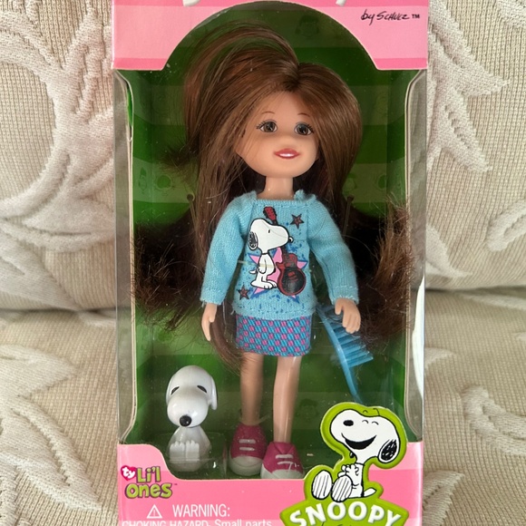 Snoopy & Friends - Picture 2 of 3